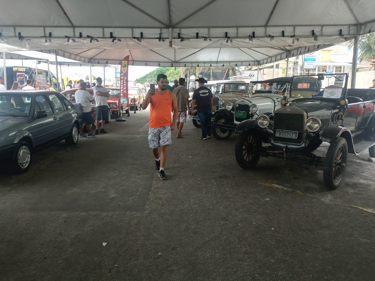 Bilutstilling i Arraial do&nbsp;Cabo